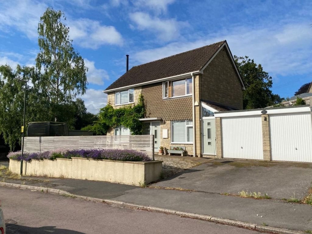 Property photo 1 of 19