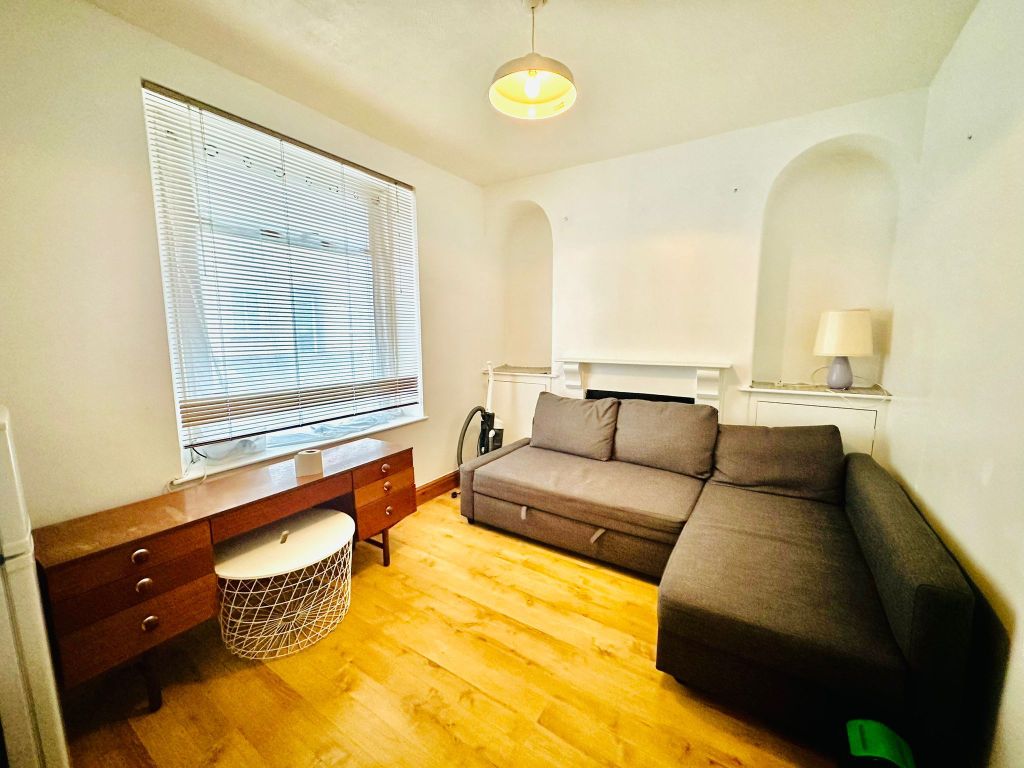Property photo 1 of 26