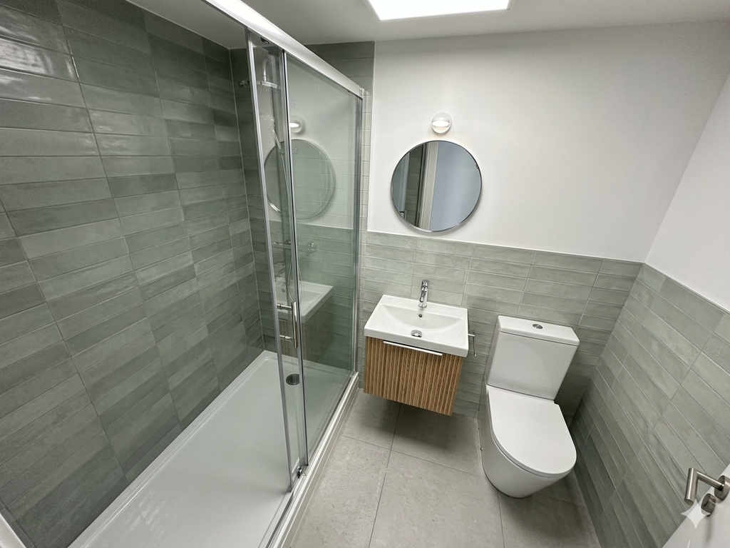 Property photo 3 of 3