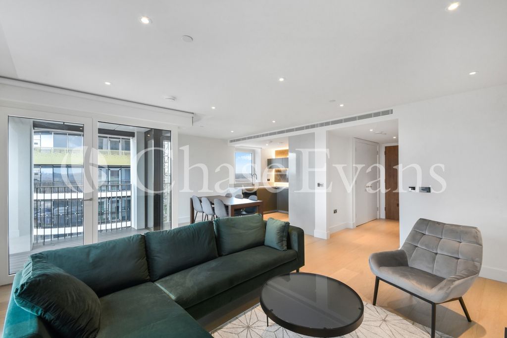 Property photo 3 of 19 Living Area