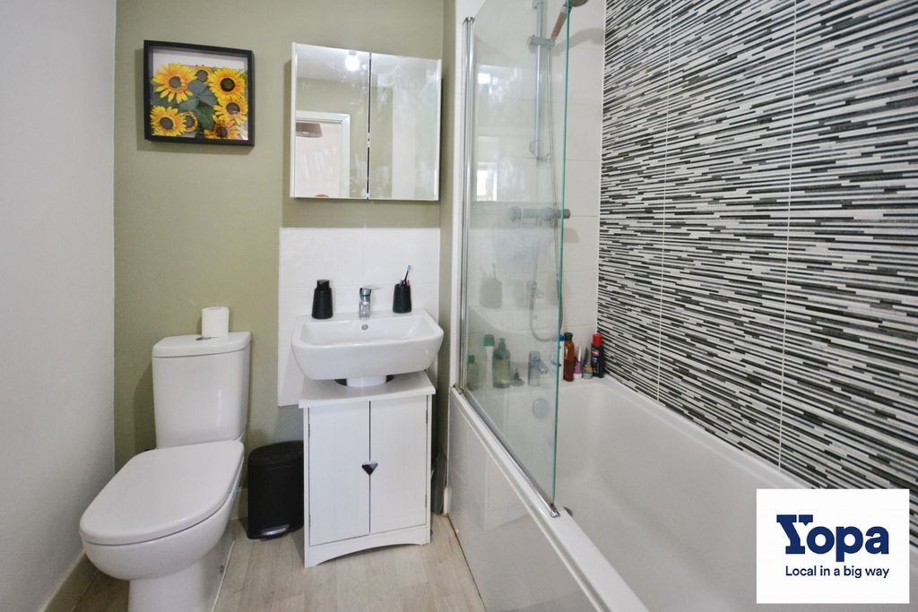 Property photo 3 of 18 Photo #3