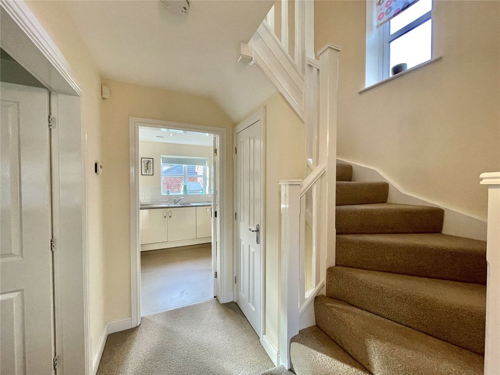 Property photo 3 of 24 Picture No. 22