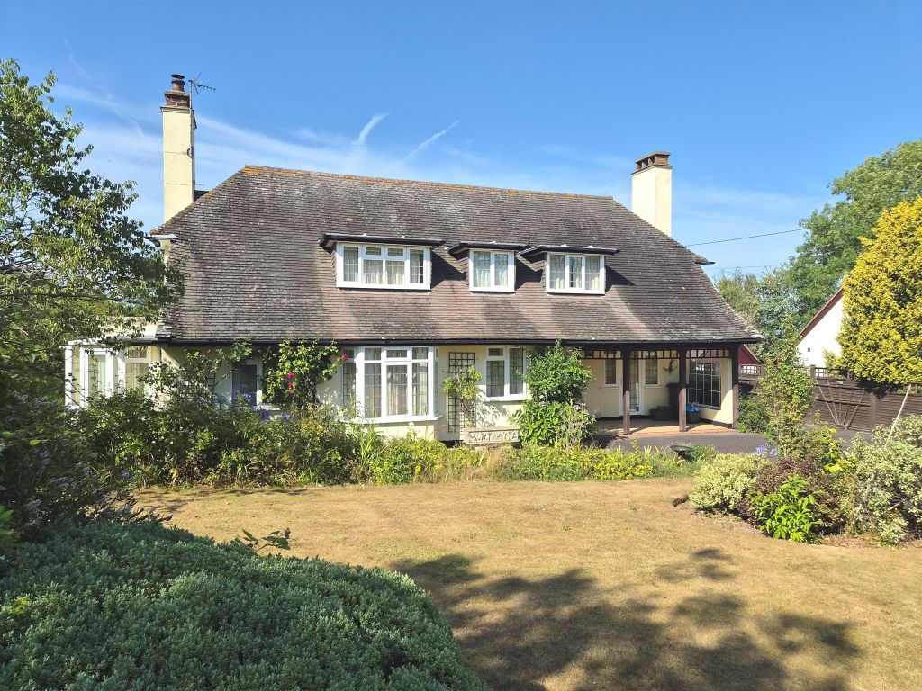 Property photo 1 of 18
