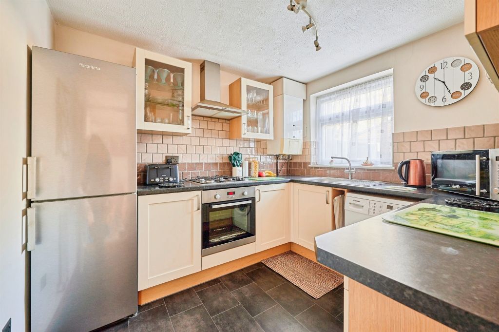 Property photo 3 of 14