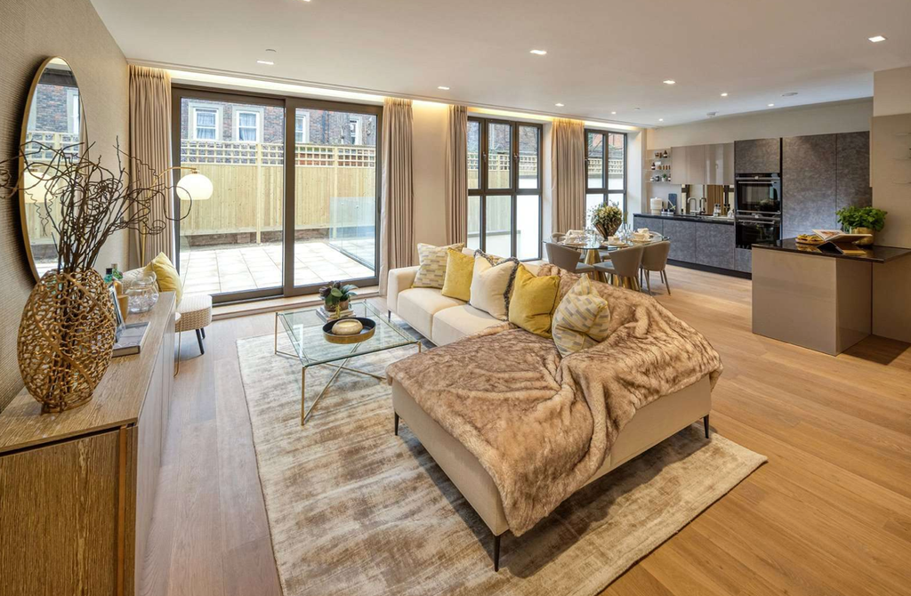 Property photo 2 of 10