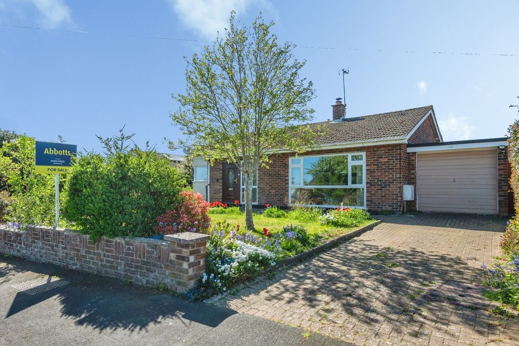 Property photo 1 of 17 Pbox-Img.Jpg