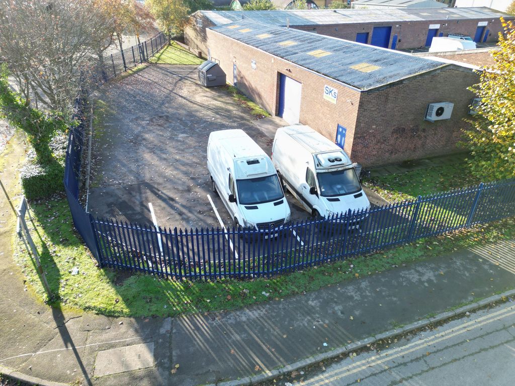 Property photo 3 of 7 Pic 4.Jpg