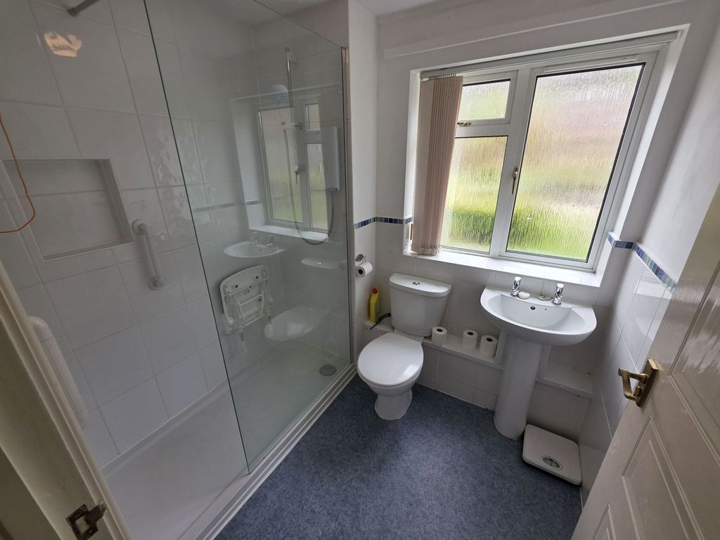 Additional image 14 of 1 bed property for salePriory Gardens, Abergavenny NP7