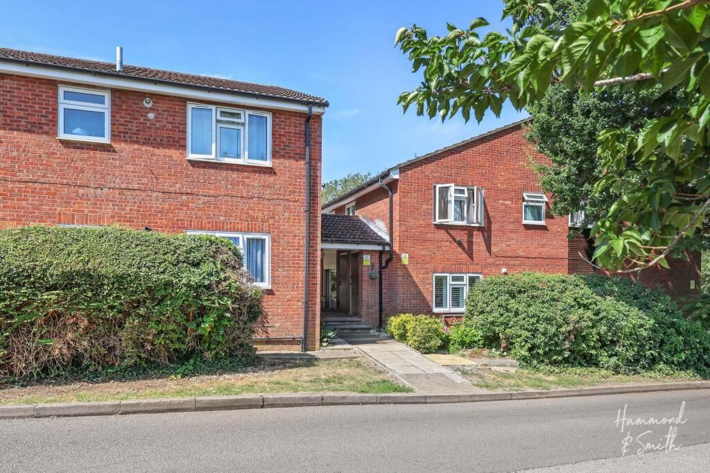 Property photo 1 of 1 Front