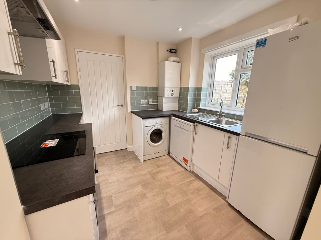 Property photo 2 of 12 Image