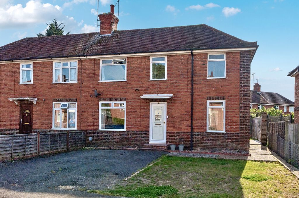 Property photo 1 of 13 1481684-34-6A3962...