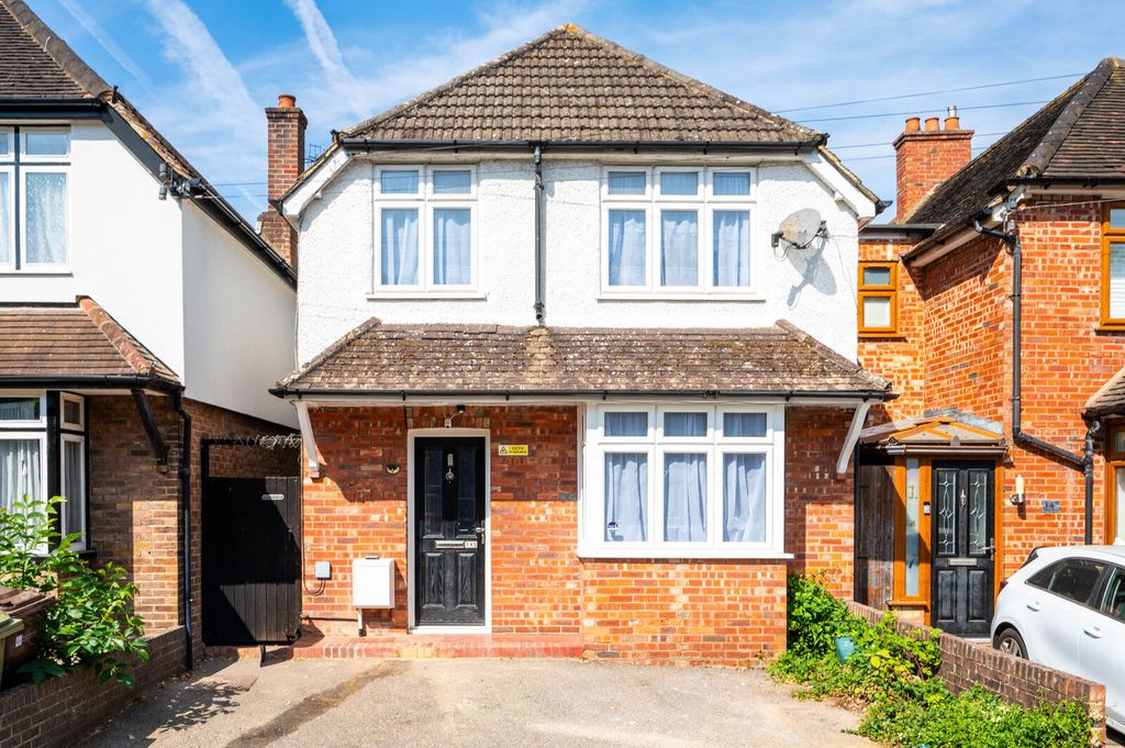 Property photo 1 of 12