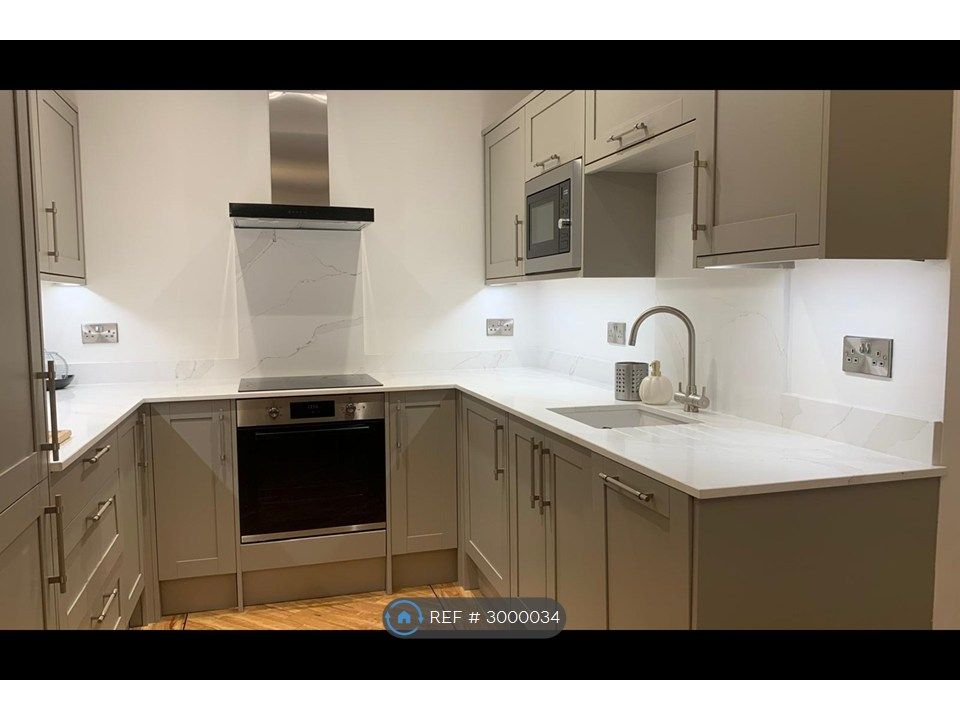 Property photo 1 of 8 Example Kitchen