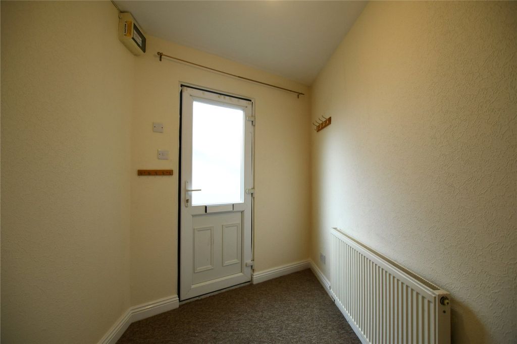 Property photo 2 of 19 Picture No. 43