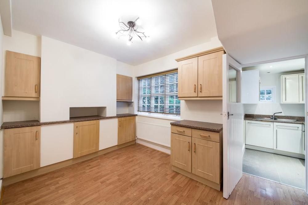 Property photo 3 of 9 3.Jpg