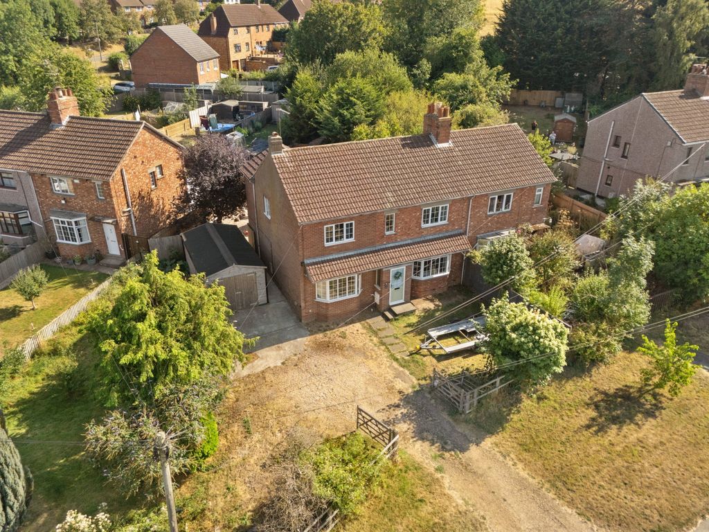 Property photo 1 of 38
