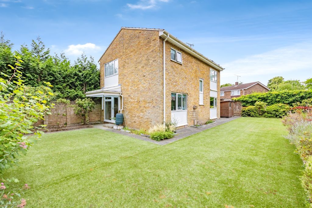 Property photo 1 of 17