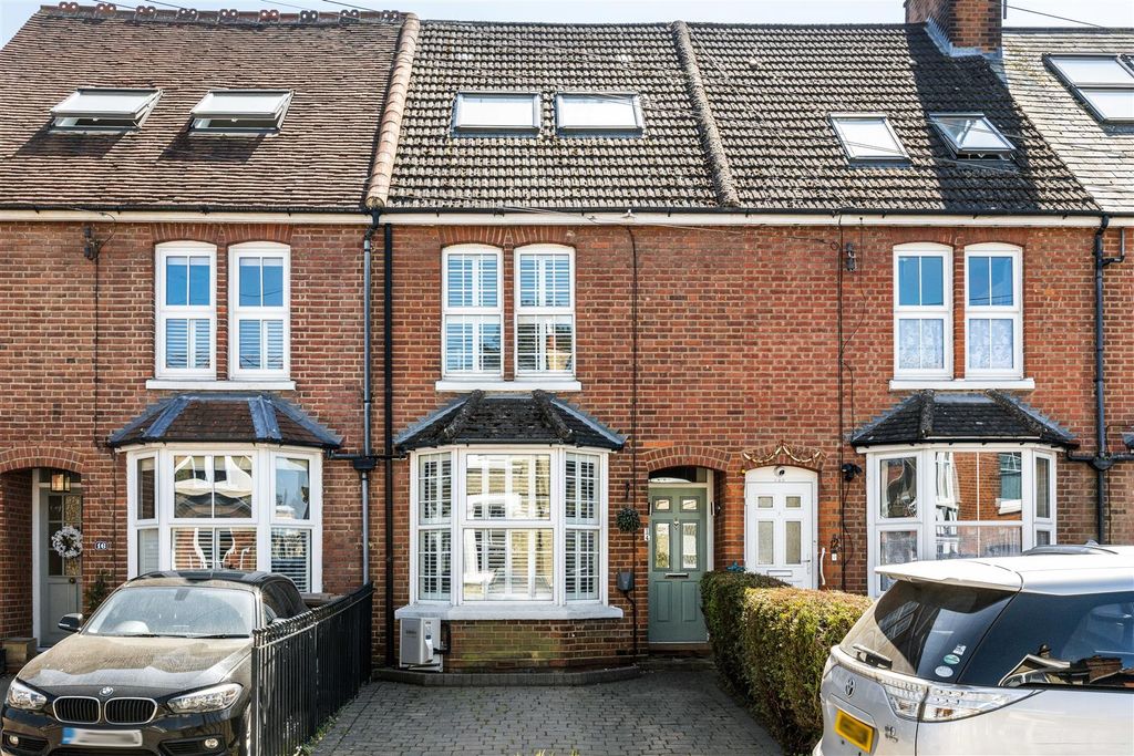 Property photo 1 of 21