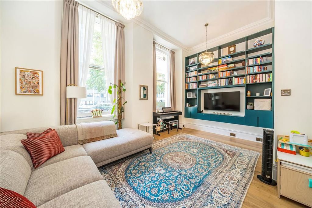 Property photo 1 of 6