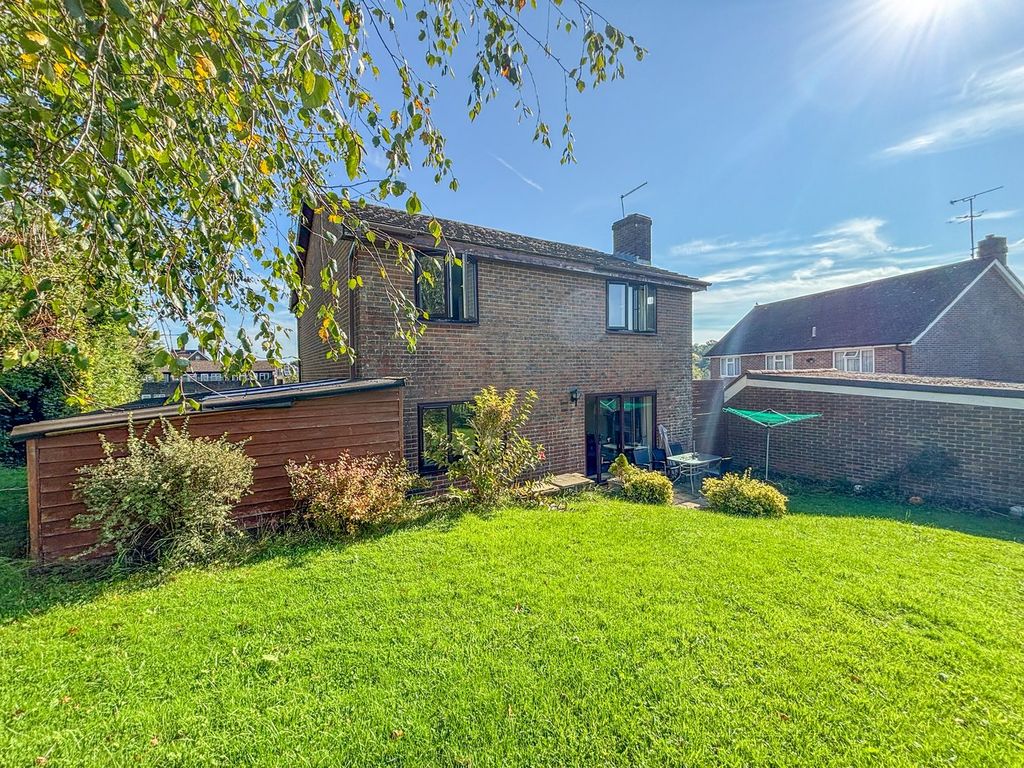 Property photo 3 of 19