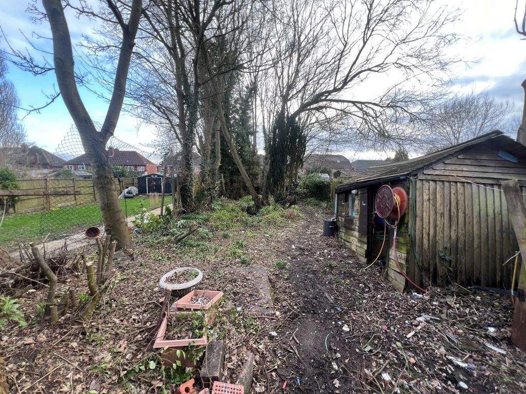 Property photo 3 of 24