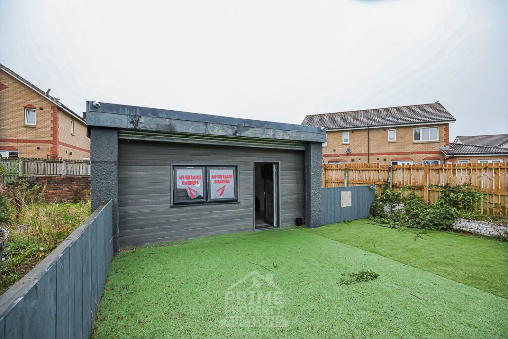 Property photo 2 of 30