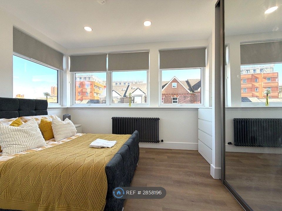 Property photo 1 of 20 Flat 9