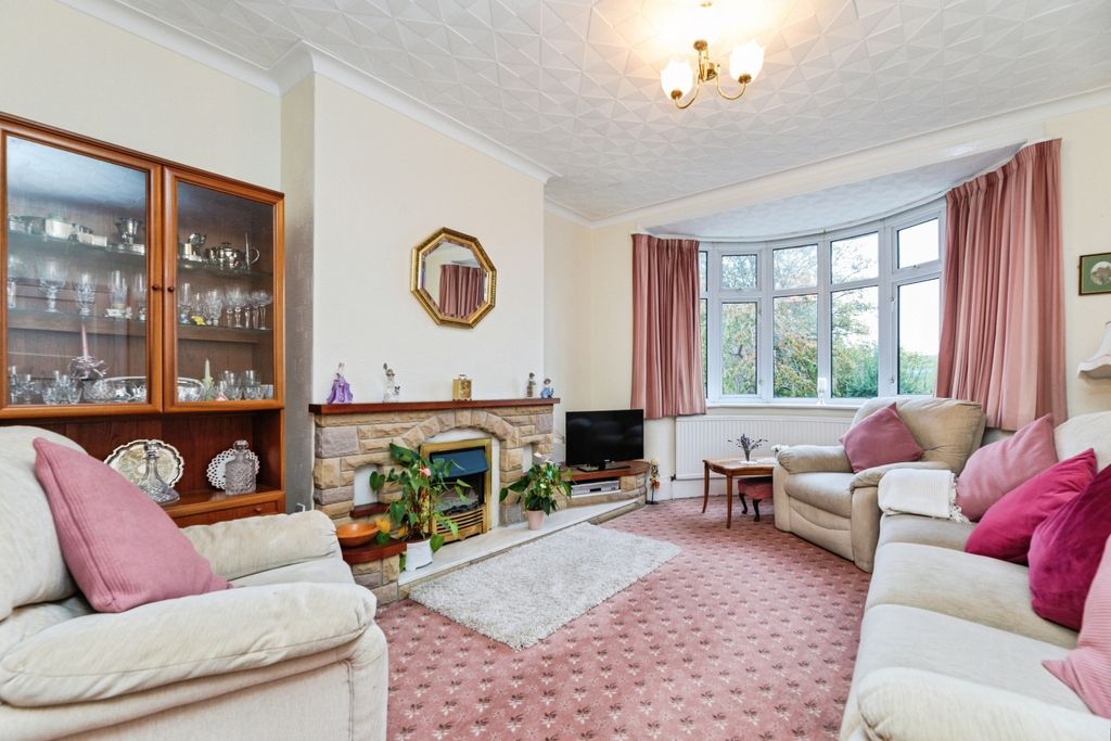 Property photo 2 of 20 Pbox-Img.Jpg