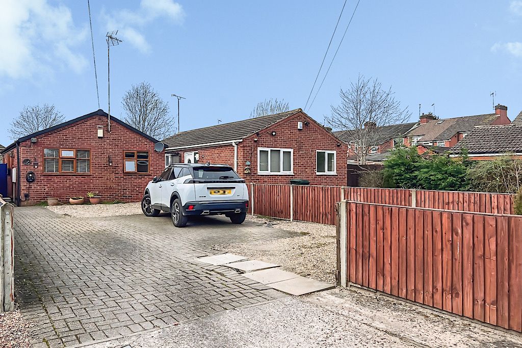 Property photo 1 of 32 Img_7215