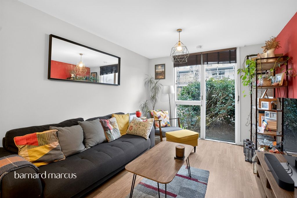 Property photo 3 of 14