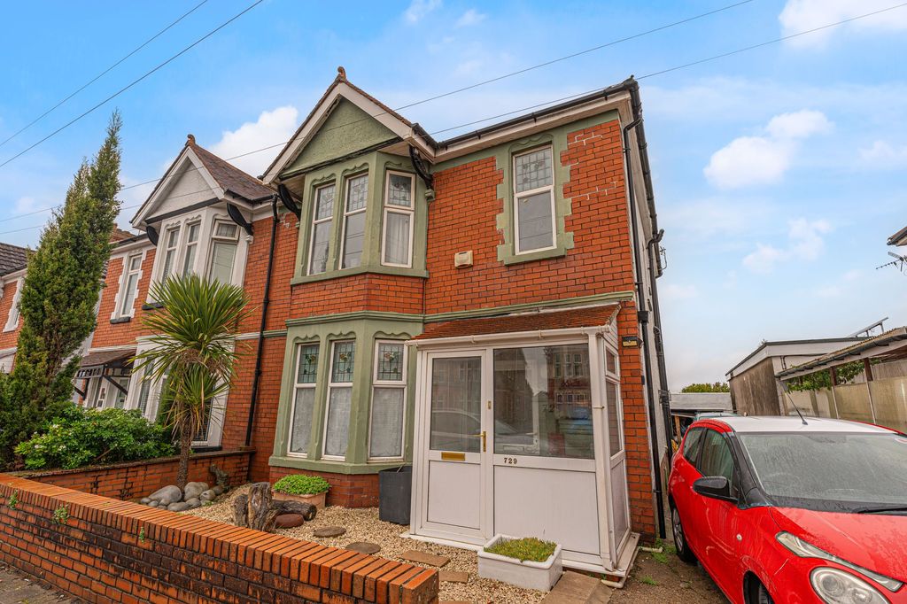 Property photo 1 of 35