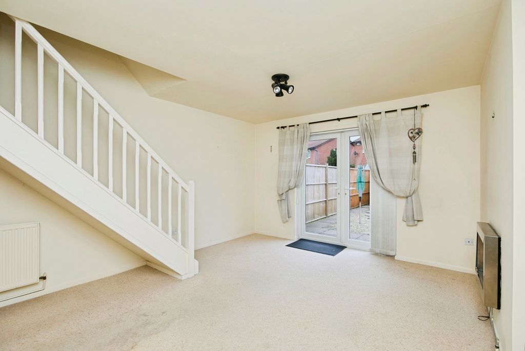 Property photo 2 of 15 Lounge Diner