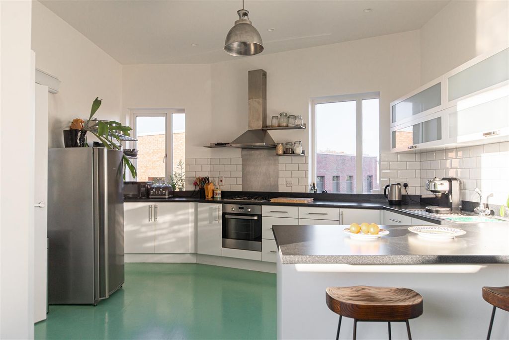 Property photo 3 of 35 Obp_3634.Jpg