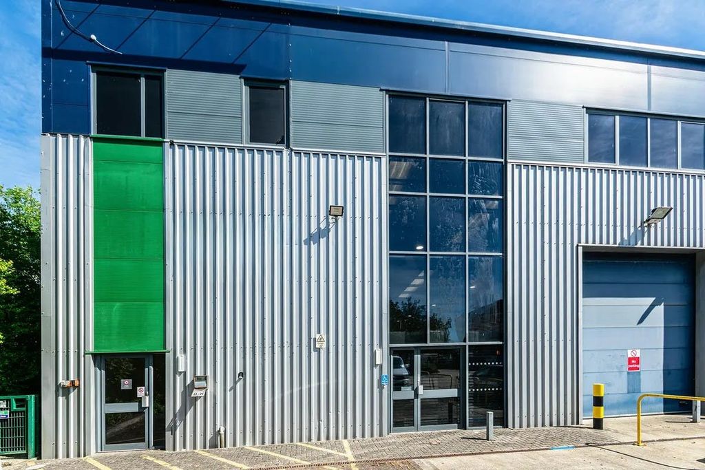 Property photo 2 of 10 Cgtc - Unit7 - 7.Jpg