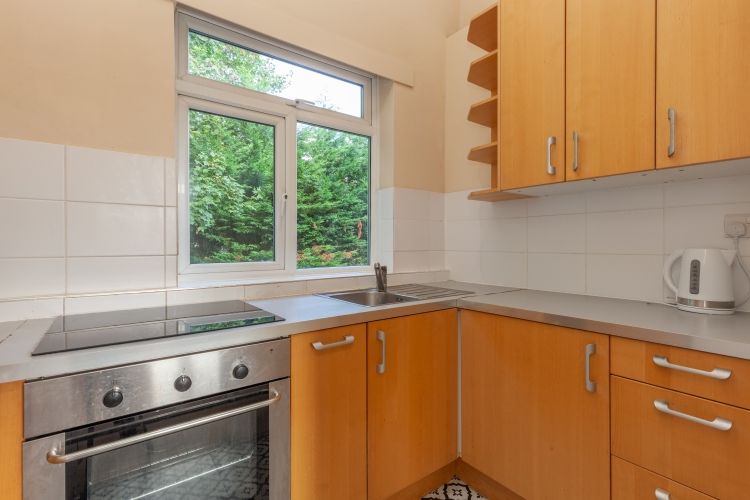 Property photo 3 of 8 266737