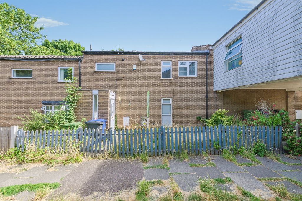 Property photo 1 of 16