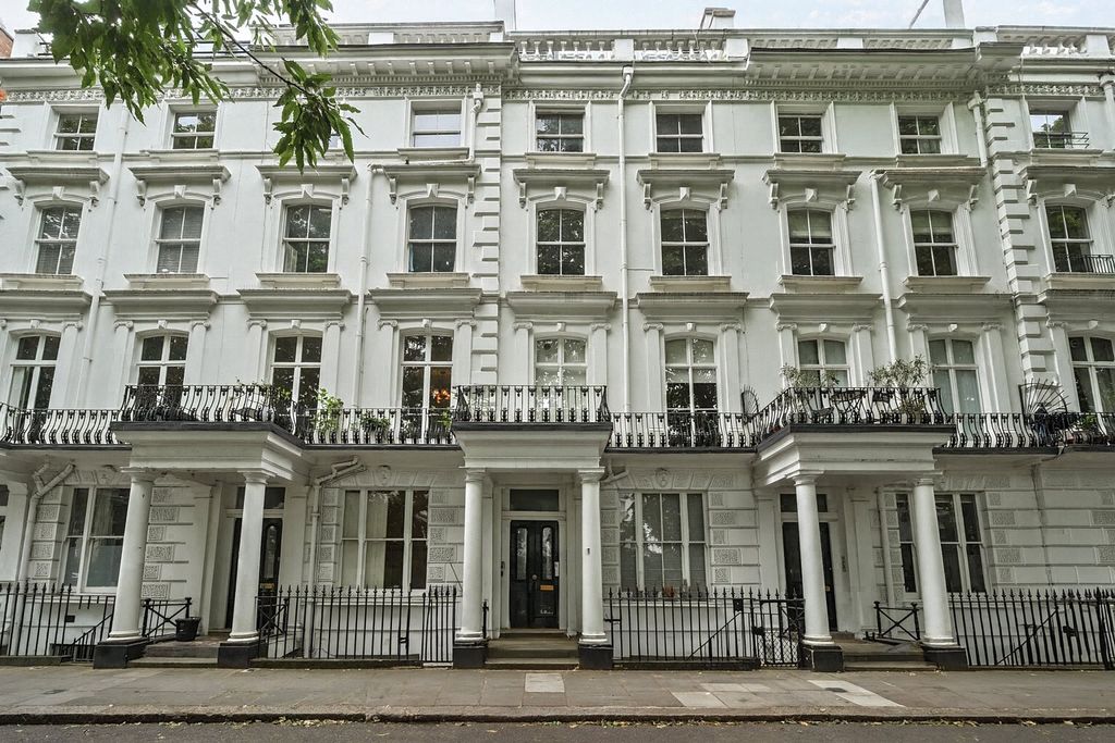 Property photo 1 of 9 Picture No. 10