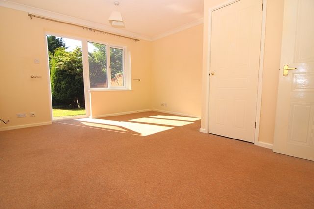 Property photo 3 of 8 Living Room