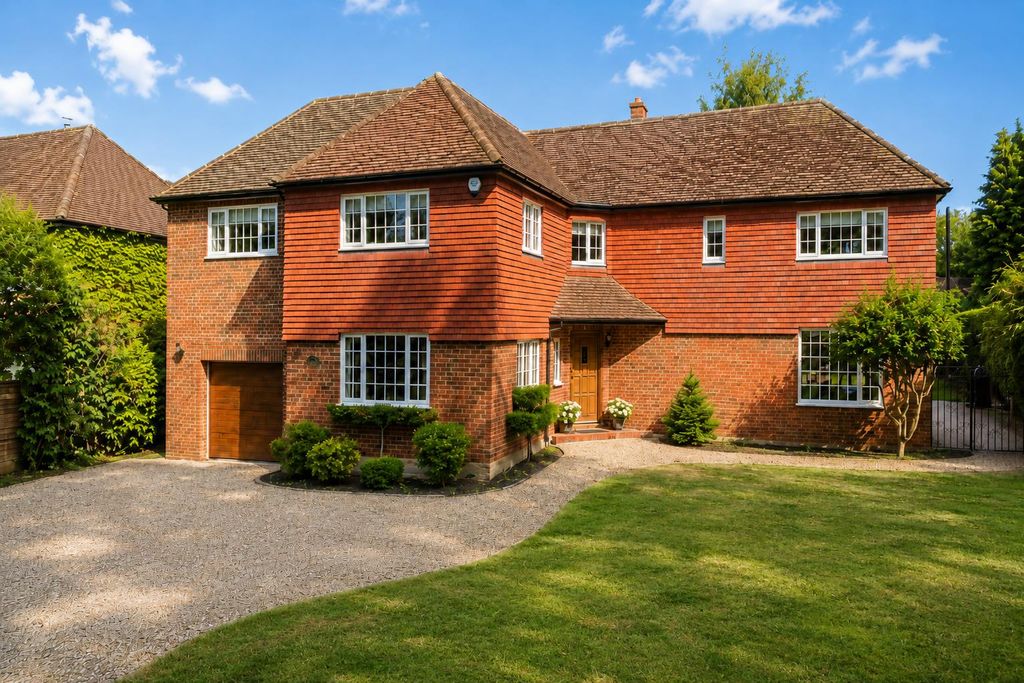 Property photo 1 of 24 Beeches