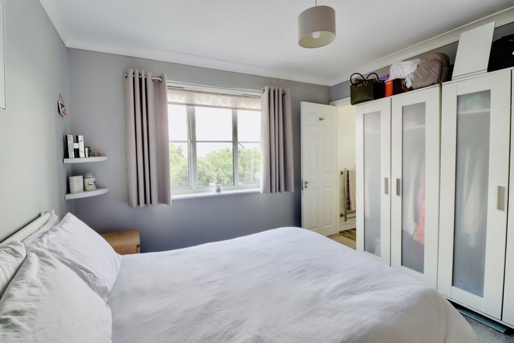 Property photo 2 of 12 29Ead2D0-B2B4-4513-86DC-B80B1A38Ae2C_1_105_c