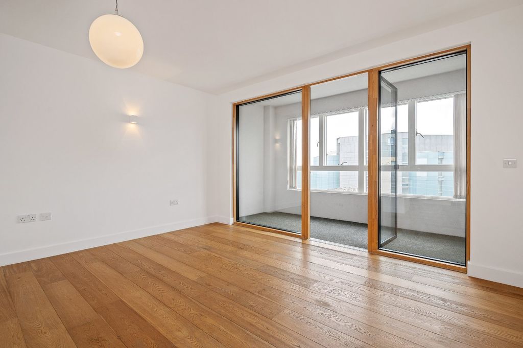 Property photo 1 of 19 Reception Room