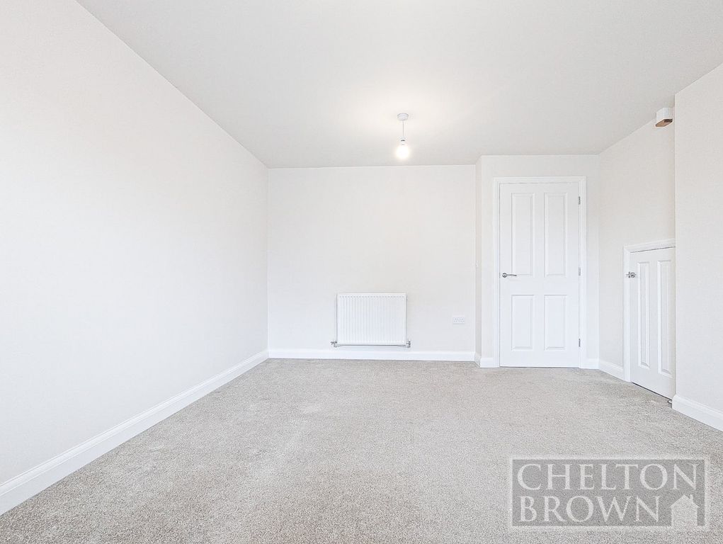 Property photo 3 of 24 Living Room