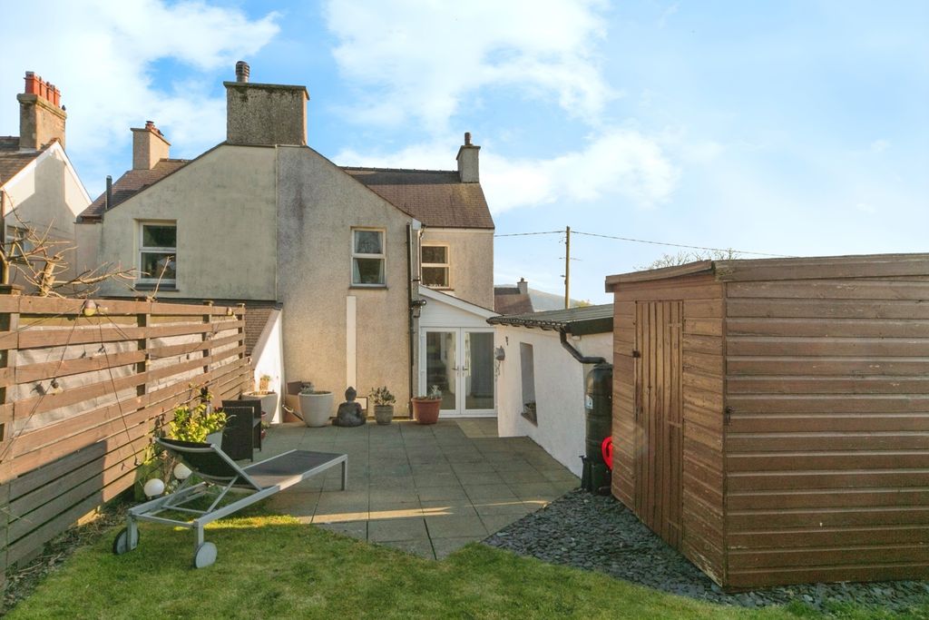 Property photo 1 of 17 Photo