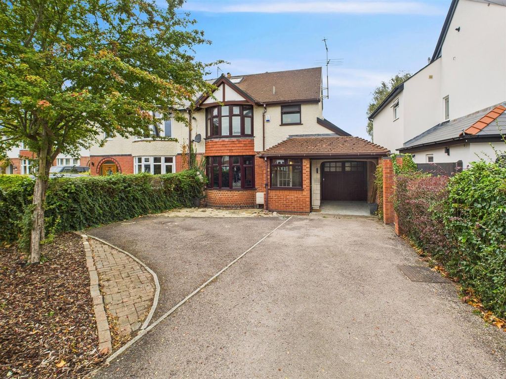 Property photo 1 of 32