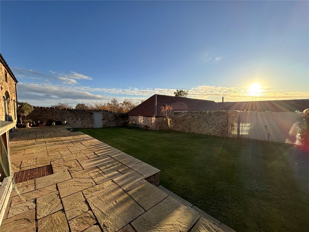 Property photo 2 of 2 Picture No. 01