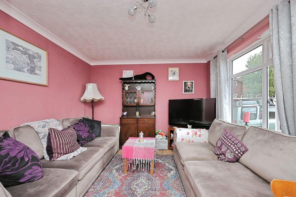 Property photo 2 of 11 Pbox-Img.Jpg