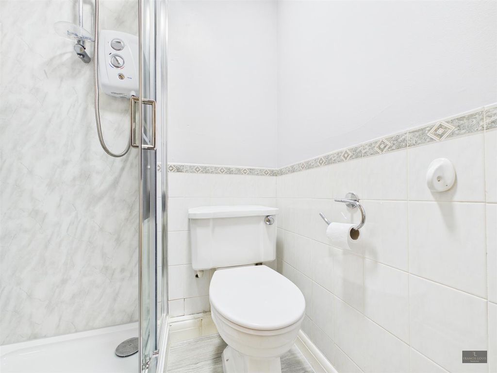 Additional image 7 of 3 bed flat to rentAngel Pavement, Fore Street, Exeter EX4