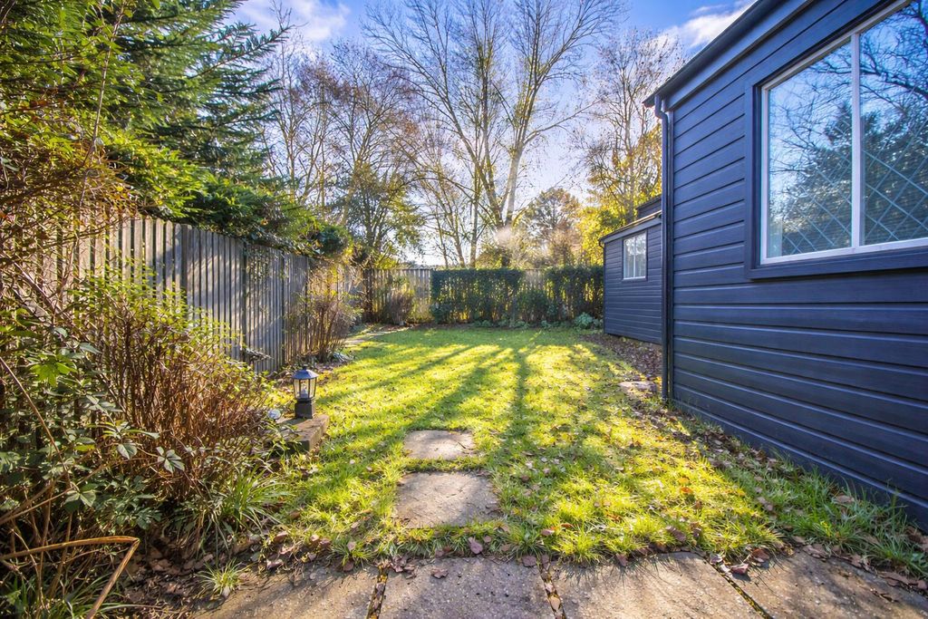 Property photo 3 of 14 Garden 1.Png