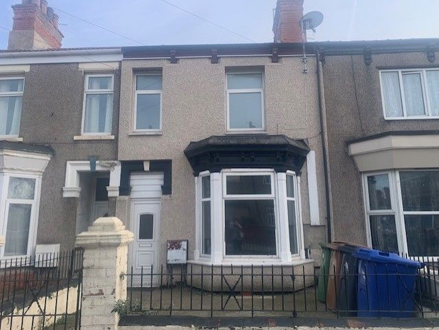 Property photo 1 of 12