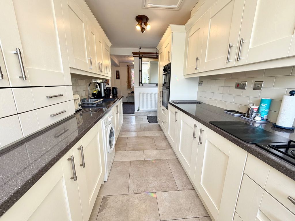 Property photo 3 of 26